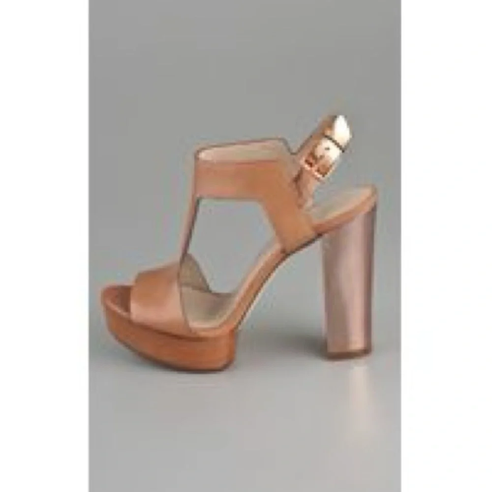 Kors Michael Kors Stylish Tan Platform Vernon Heels Mirrored Rose Gold Heel